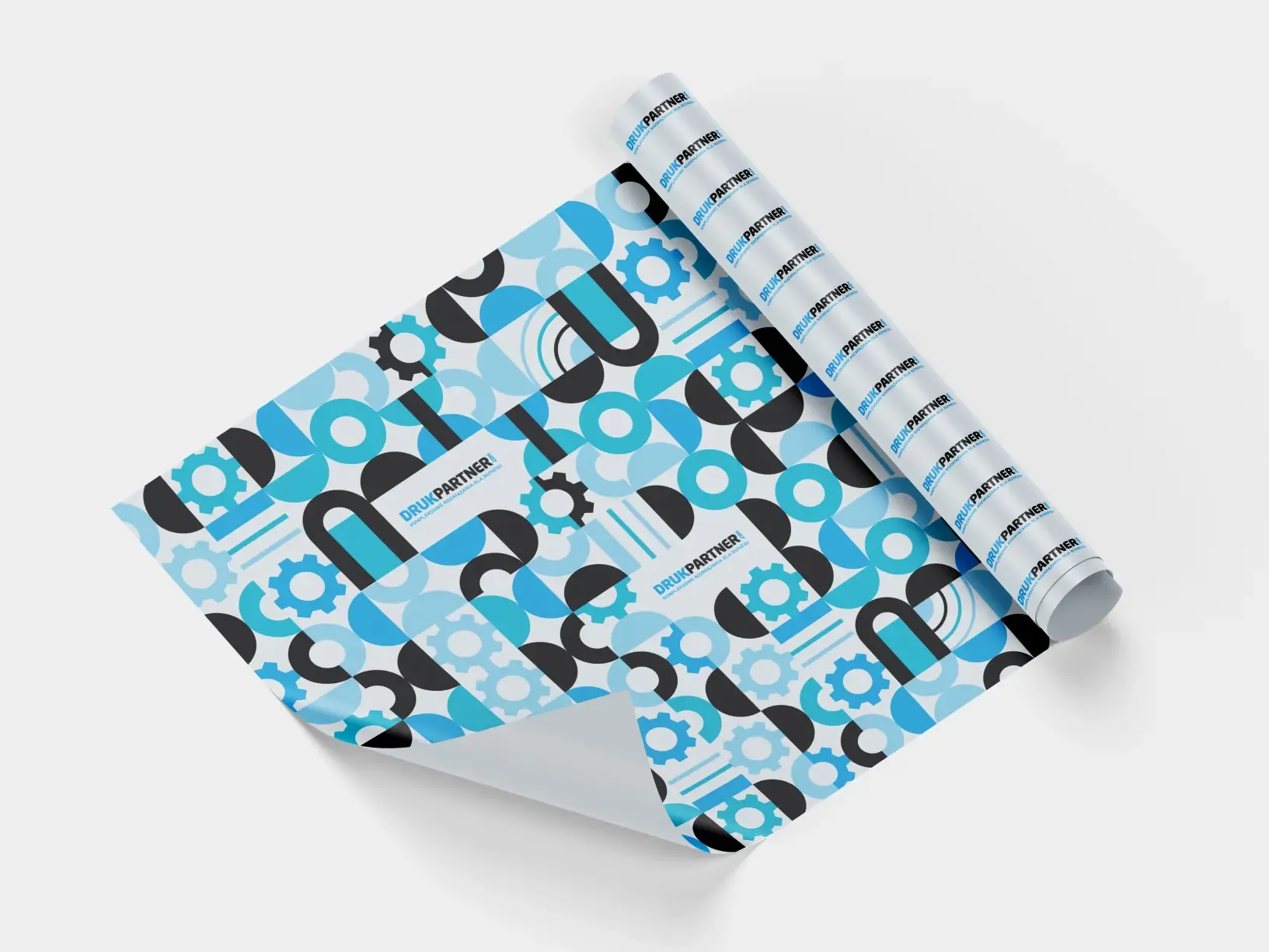 Papier pakowy z indywidualnym nadrukiem logo i wzoru firmowego w rolce, przeznaczony do estetycznego pakowania produktów, prezentów i przesyłek, wspierający identyfikację wizualną marki oraz profesjonalny branding w e-commerce i sprzedaży detalicznej.